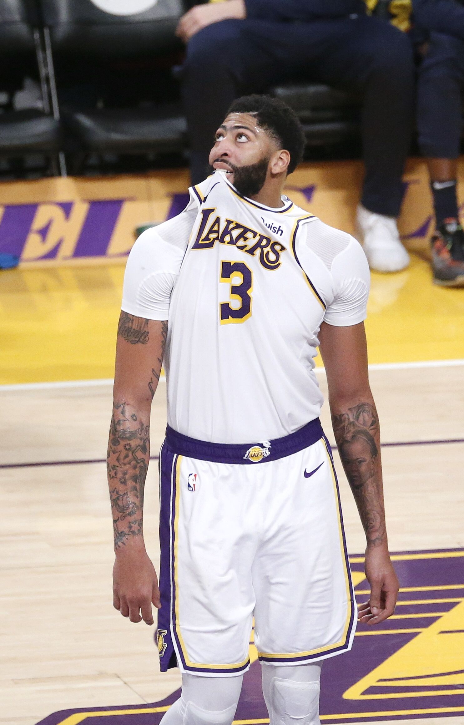 足球世界杯32强全部出炉，分档引巨大讨论（世界杯32强敲定，分档方案掀起热议）