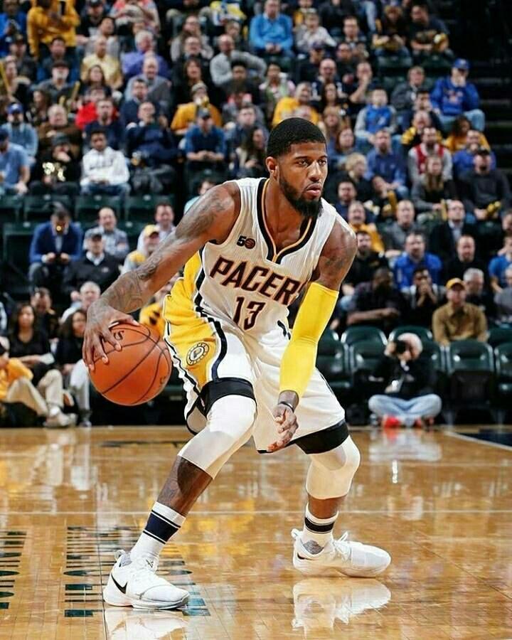 足球法甲豪门积极引援，锁定两大目标（法甲豪门积极补强，目标锁定两将）